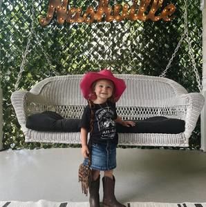 Meet your Posher, Anna grace